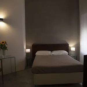 https://rosalmar-bb.sicilyhotelsitaly.net